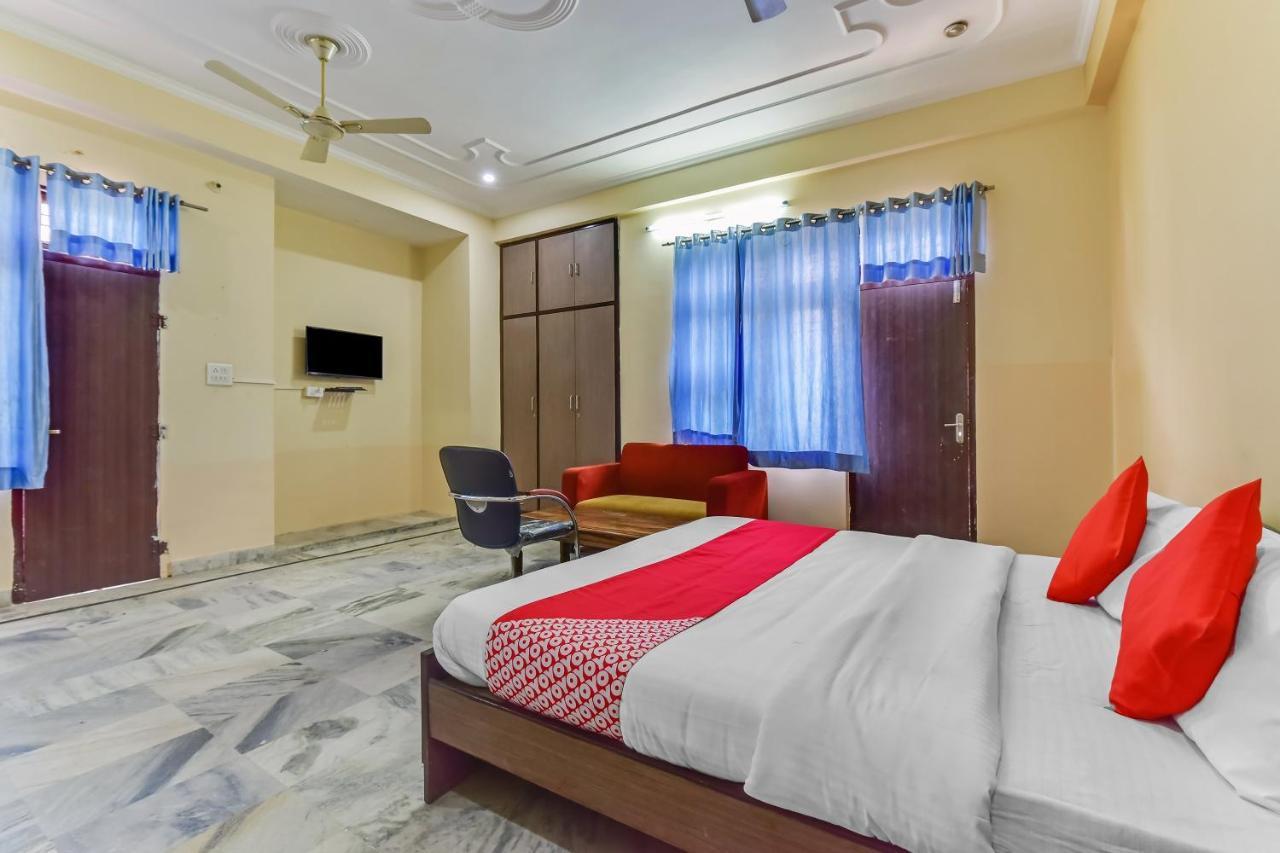 Hotel O S R Džajpur Exteriér fotografie